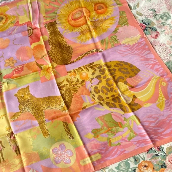 Salvatore ferragamo scarf